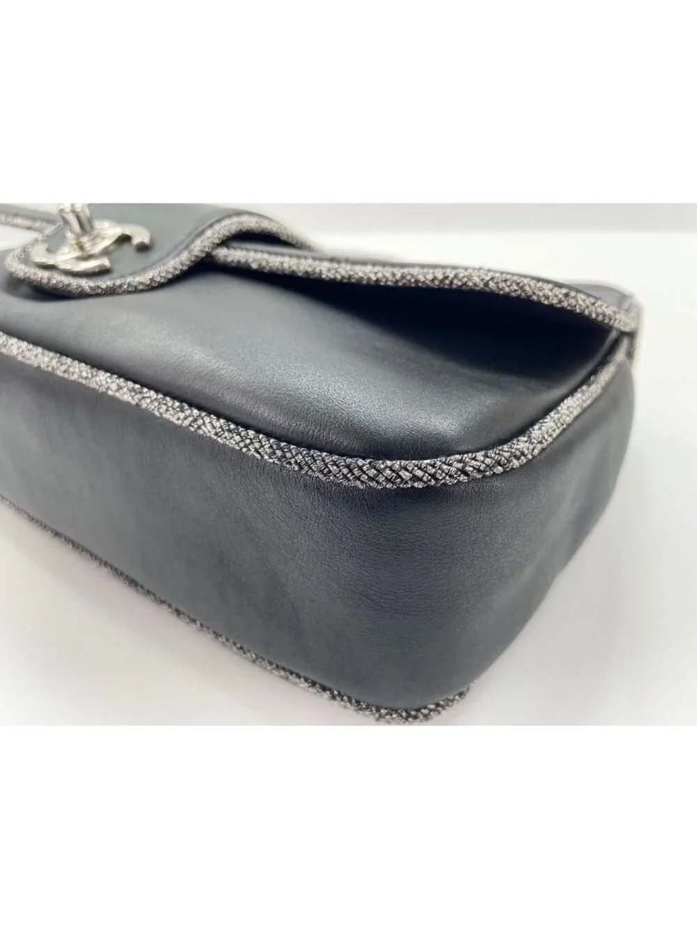 Chanel Shoulder Bag Quilted